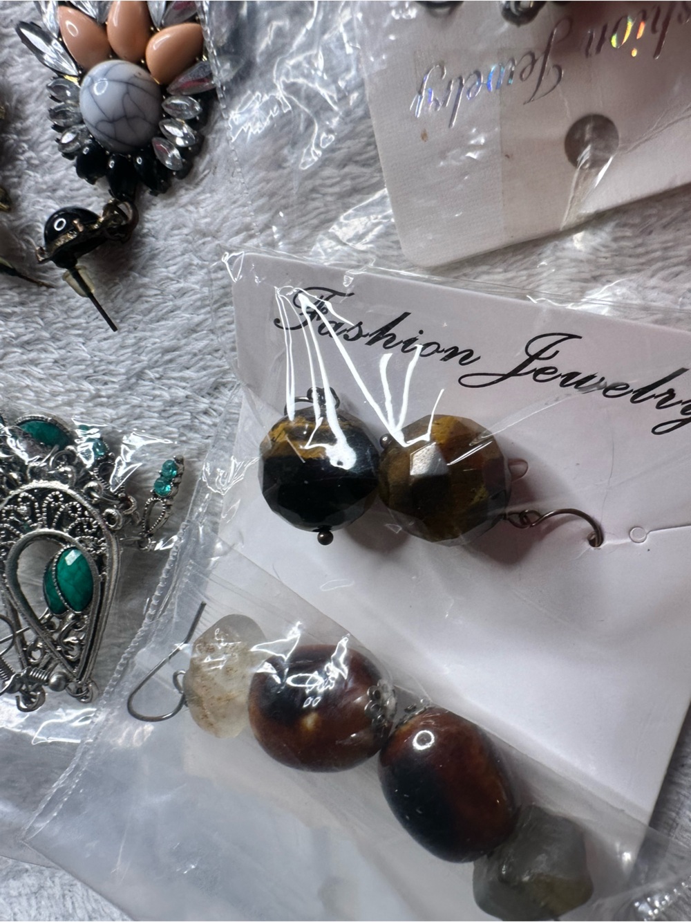 Earring Collection - Picture 7 of 16